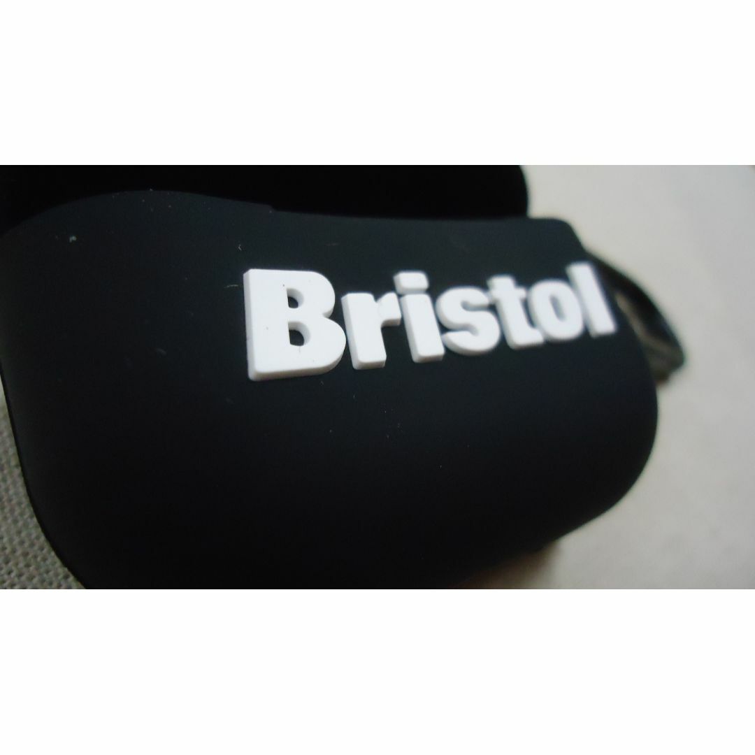 F.C.Real Bristol AirPods Pro CASE COVER スマホ/家電/カメラのオーディオ機器(ヘッドフォン/イヤフォン)の商品写真