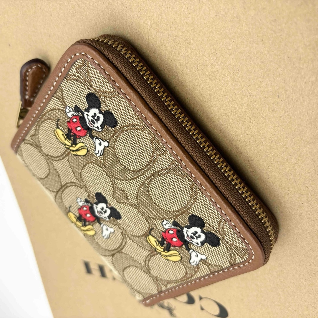 COACH - 【DISNEY X COACH】スモール ジップ アラウンド ウォレット