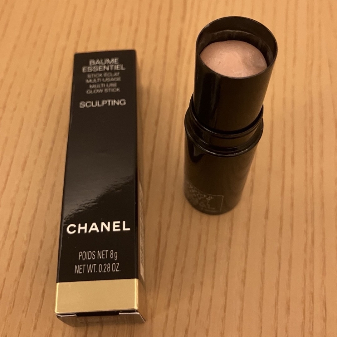 CHANEL(シャネル)のボーム エサンシエル フェイスカラー CHANEL ハイライト スカルプティング コスメ/美容のベースメイク/化粧品(フェイスカラー)の商品写真