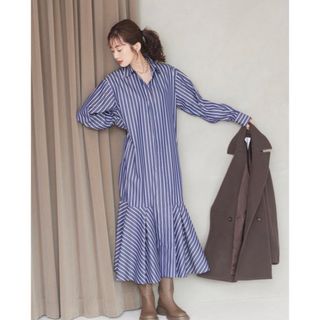 emmi atelier - emmi atelier】裾フレアーシャツワンピース