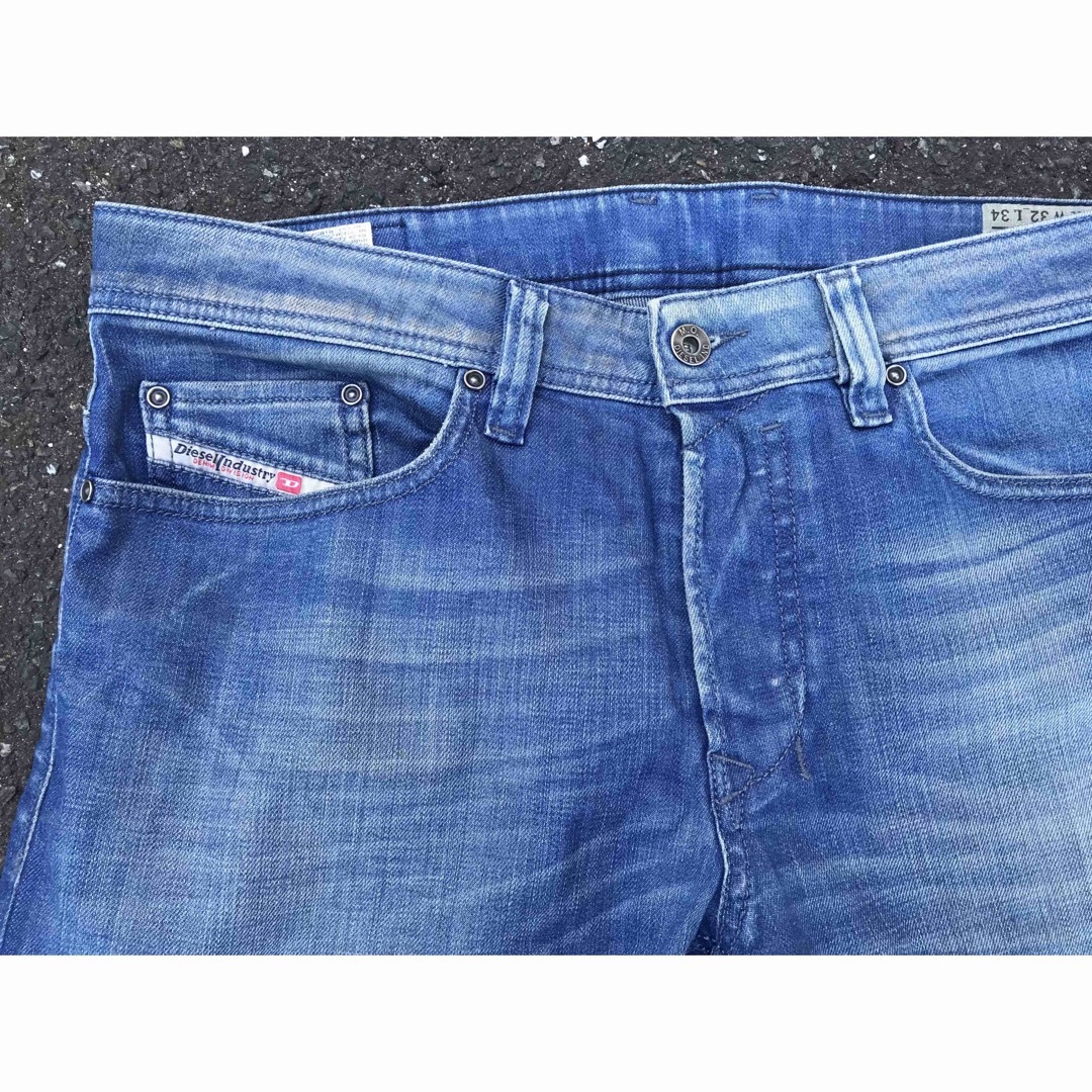 DIESEL(ディーゼル)の値下げ DIESEL BLUE DENIM W32 メンズのパンツ(デニム/ジーンズ)の商品写真