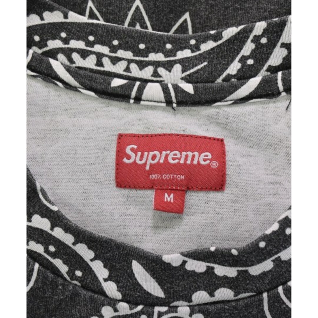 Supreme(シュプリーム)のSupreme シュプリーム Tシャツ・カットソー M 黒系x白(ペイズリー) 【古着】【中古】 メンズのトップス(Tシャツ/カットソー(半袖/袖なし))の商品写真