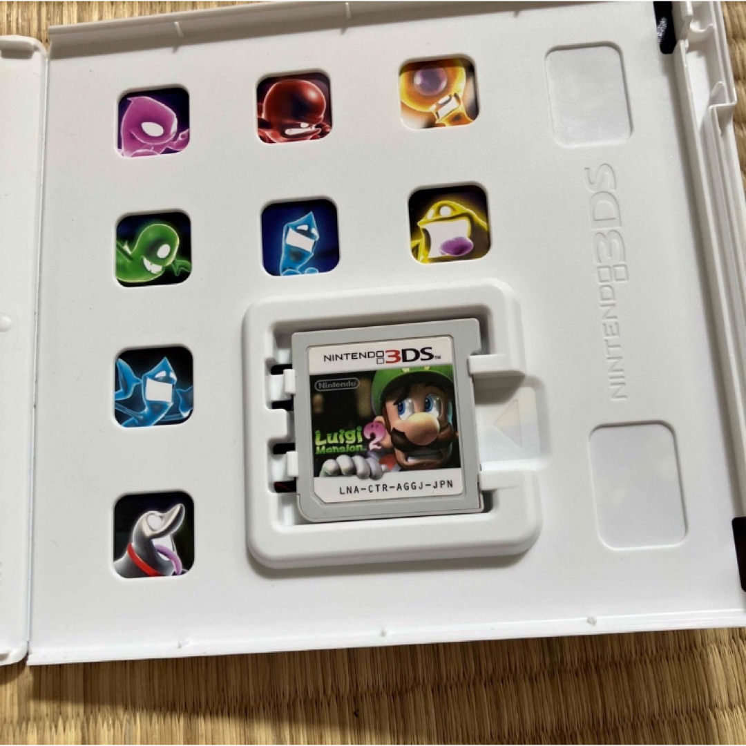 ニンテンドー3DS(ニンテンドー3DS)のルイージマンション2 3DS マリオ&ルイージRPG3 エンタメ/ホビーのゲームソフト/ゲーム機本体(携帯用ゲームソフト)の商品写真