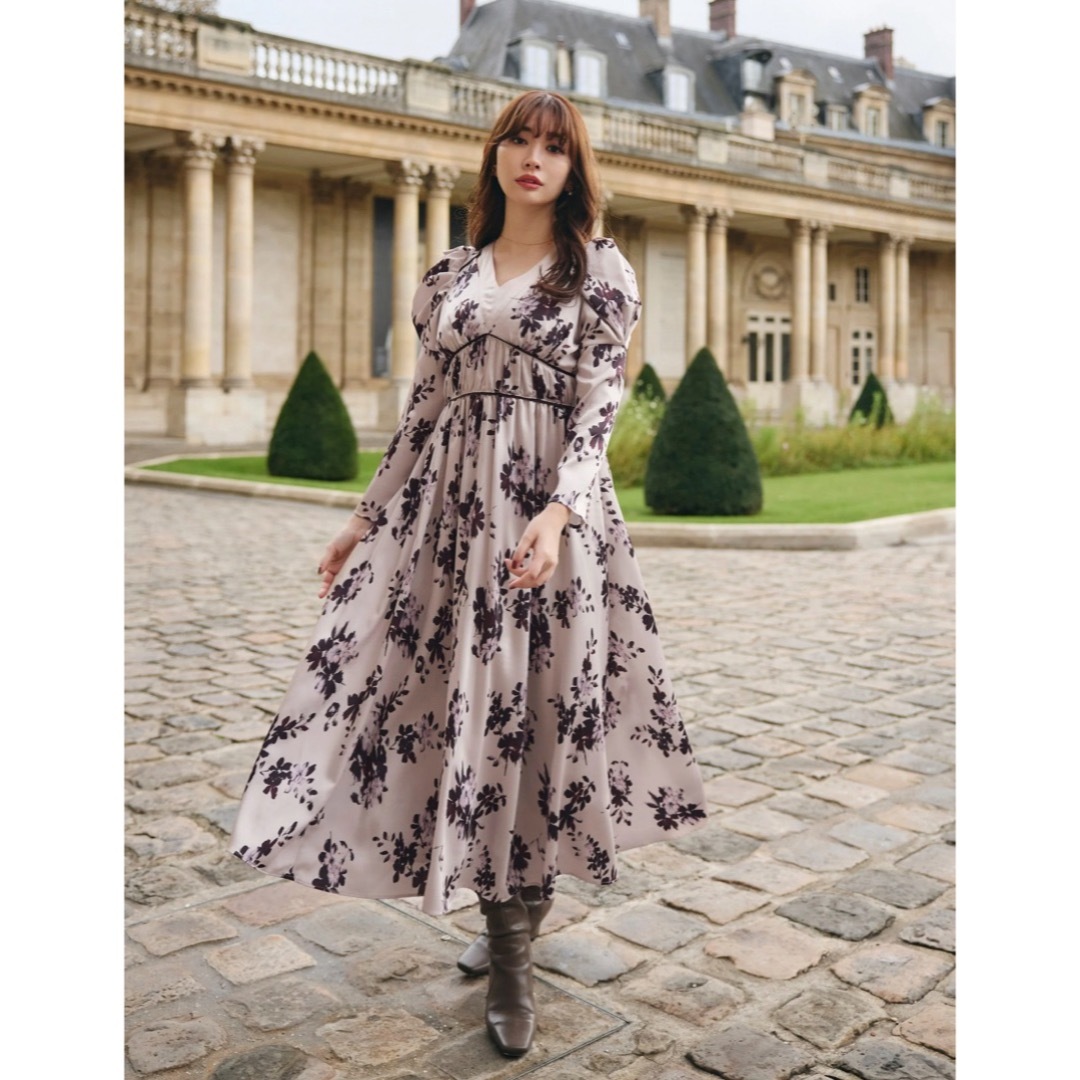 Muse Floral Cut-Out Dress Muse Floral Cut-Out Dress