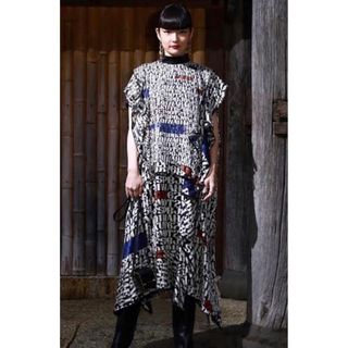 sacai(ロングワンピース/マキシワンピース ・ ホワイト/白色系 sacai(ロングワンピース/マキシワンピース ・ ホワイト/白色系