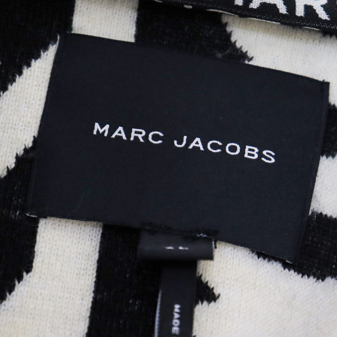 MARC JACOBS(マークジェイコブス)のマークジェイコブス MARC JACOBS モノグラムフリースジャケット XL/ブラック アイボリー ロゴ ブルゾン【2400013706278】 レディースのジャケット/アウター(その他)の商品写真