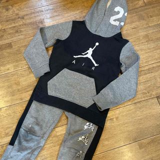 ジョーダン(Jordan Brand（NIKE）)のジョーダン　6-7YRS 116-122cm(ジャケット/上着)