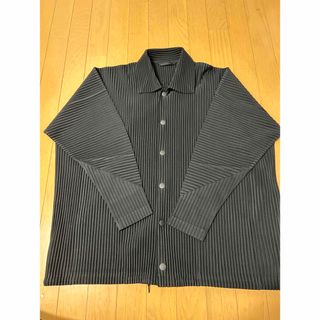 イッセイミヤケ(ISSEY MIYAKE)のHOMME PLISSE オムプリッセ プリーツジャケット シャツ ブラック 黒(その他)