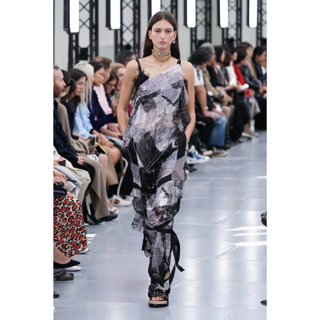 sacai 大人気✨地図柄 パンツ レディース sacai 大人気✨地図柄 パンツ レディース