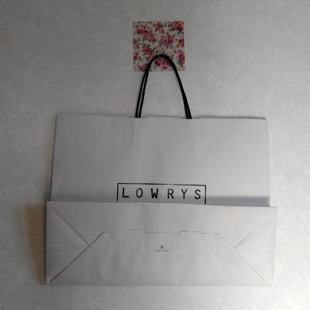 LOWRYS FARM(ローリーズファーム)の未使用　ローリーズファーム　ショップ袋　ショッパー　紙袋　LOWRYS FARM レディースのバッグ(ショップ袋)の商品写真