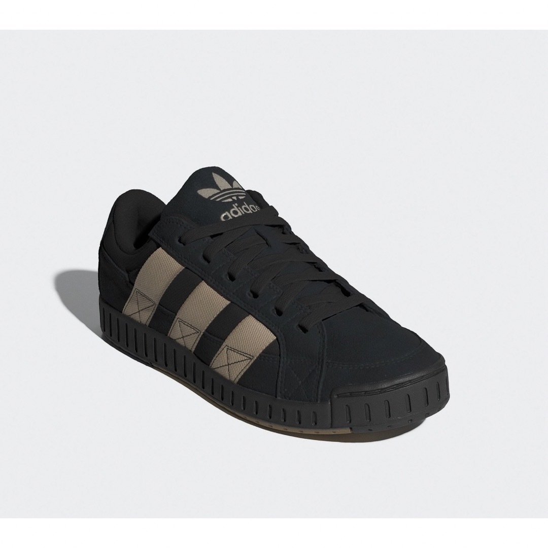 adidas LAWSUIT CBLACK/WONBEI/CBLACK  メンズの靴/シューズ(スニーカー)の商品写真