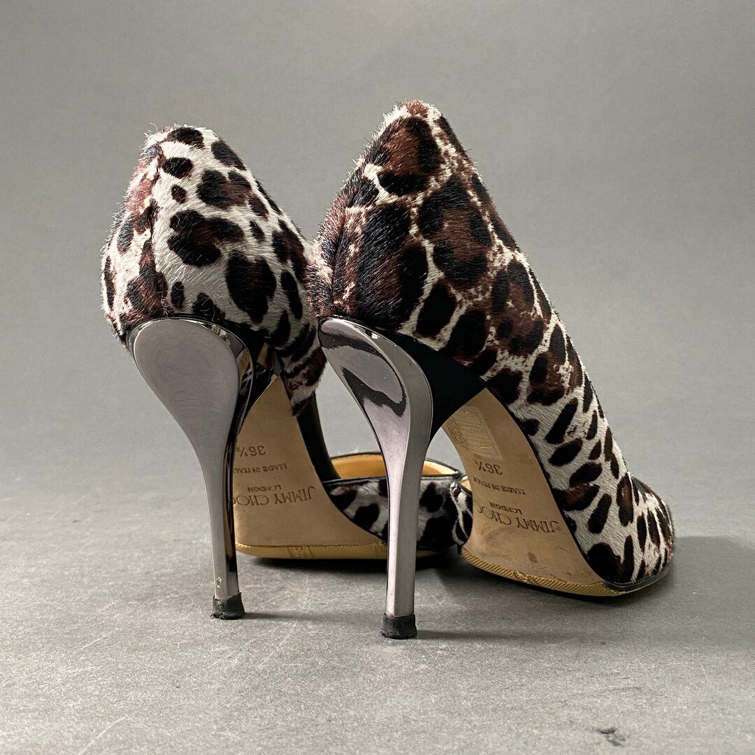 JIMMY CHOO(ジミーチュウ)の1a28 JIMMY CHOO ジミーチュウ WILLIS レオパード ハラコ ヒールパンプス シューズ ポインテッドトゥ イタリア製  36 1/2 ブラウン系 MADE IN ITALY レディースの靴/シューズ(ハイヒール/パンプス)の商品写真