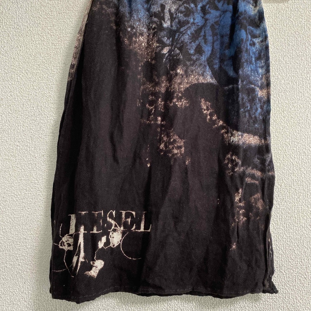 DIESEL(ディーゼル)のdiesel ストール　ディーゼル　カジュアル　 レディースのファッション小物(マフラー/ショール)の商品写真