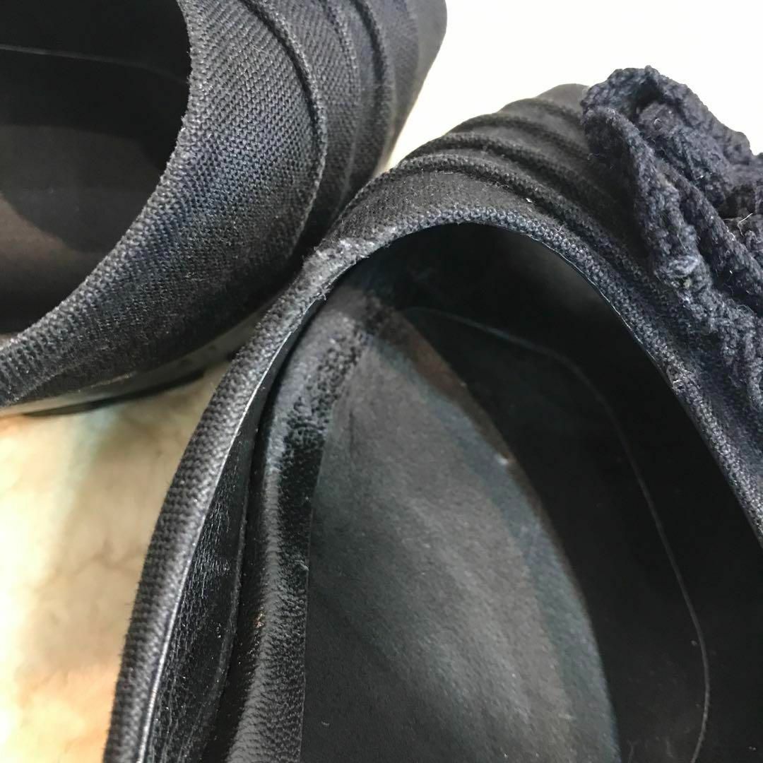 CHANEL(シャネル)のCHANEL　サンダル　カメリア　黒　ローヒール　約23.5ｃｍ　ミュール レディースの靴/シューズ(ハイヒール/パンプス)の商品写真
