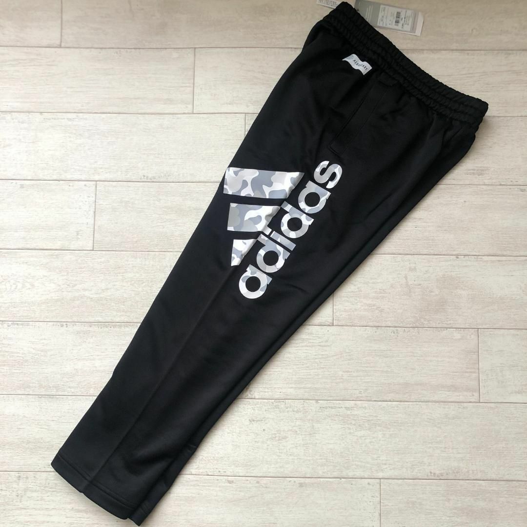 adidas(アディダス)のアディダス　ロゴ パンツ　150cm　ブラック　スエット　ジャージ　キッズ キッズ/ベビー/マタニティのキッズ服男の子用(90cm~)(パンツ/スパッツ)の商品写真