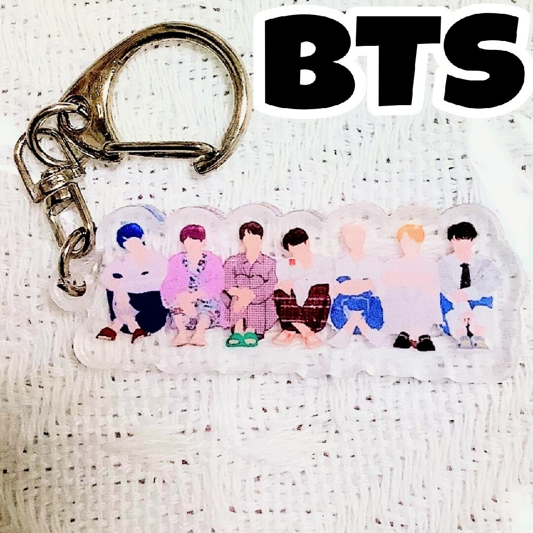 防弾少年団(BTS)(ボウダンショウネンダン)のBTS Boy With Luv 集合 オール アクリルキーホルダー アクキー エンタメ/ホビーのタレントグッズ(アイドルグッズ)の商品写真