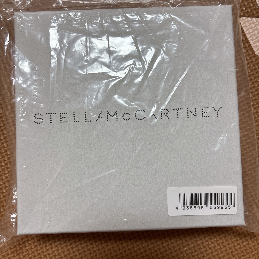 Stella McCartney(ステラマッカートニー)の新品　ステラマッカートニー ステラロゴ 二つ折り財布 レディースのファッション小物(財布)の商品写真