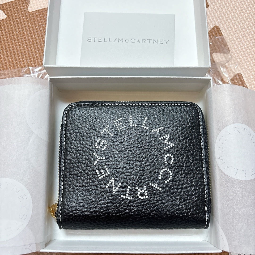 Stella McCartney(ステラマッカートニー)の新品　ステラマッカートニー ステラロゴ 二つ折り財布 レディースのファッション小物(財布)の商品写真
