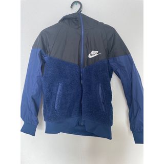 ナイキ(NIKE)のNIKEアウター(ジャケット/上着)