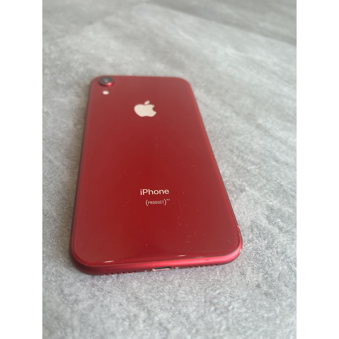 iPhone XR レッド 64 GB SIMフリー スマホ/家電/カメラのスマートフォン/携帯電話(スマートフォン本体)の商品写真