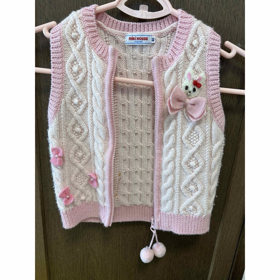 mikihouse(ミキハウス)のミキハウス　ニットベスト キッズ/ベビー/マタニティのキッズ服女の子用(90cm~)(その他)の商品写真