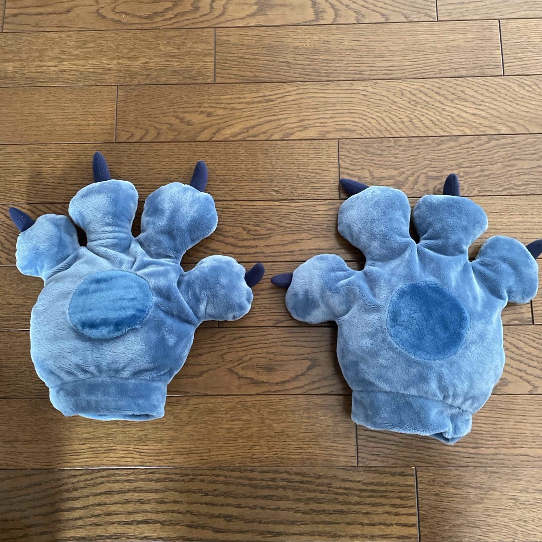 Disney(ディズニー)のスチッチの手袋 キッズ/ベビー/マタニティのおもちゃ(ぬいぐるみ/人形)の商品写真