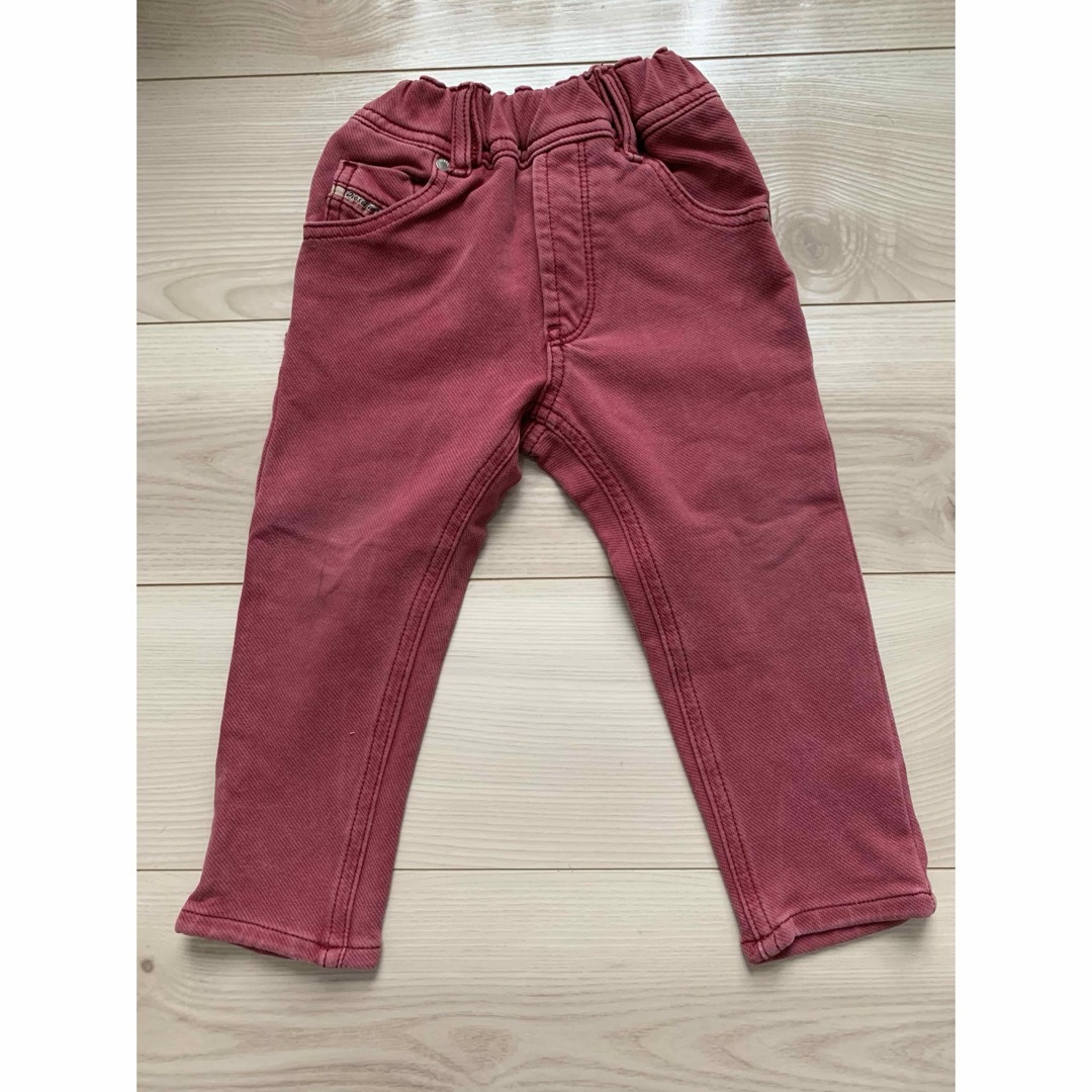 DIESEL(ディーゼル)のDiesel kids パンツ 18month 赤ピンク系 キッズ/ベビー/マタニティのベビー服(~85cm)(パンツ)の商品写真