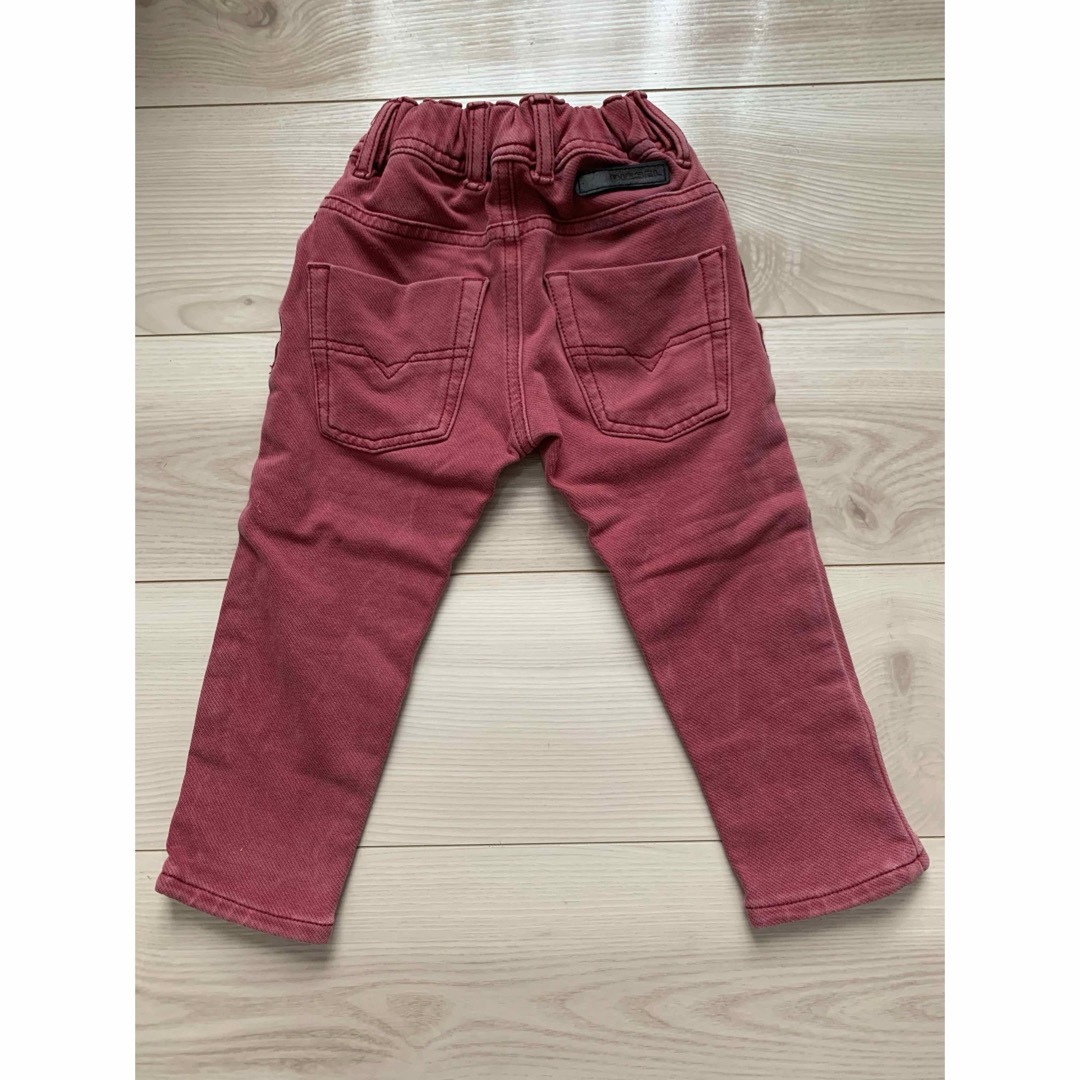 DIESEL(ディーゼル)のDiesel kids パンツ 18month 赤ピンク系 キッズ/ベビー/マタニティのベビー服(~85cm)(パンツ)の商品写真