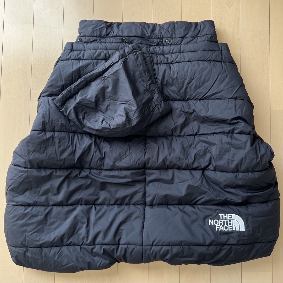 THE NORTH FACE(ザノースフェイス)の美品　ノースフェイス　シェル　ブランケット キッズ/ベビー/マタニティのこども用ファッション小物(おくるみ/ブランケット)の商品写真