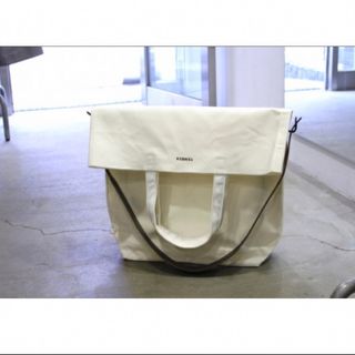 ヨーク(YOKE)のYOKE TEMBEA MESSENGER TOTE WHITE バッグ (トートバッグ)