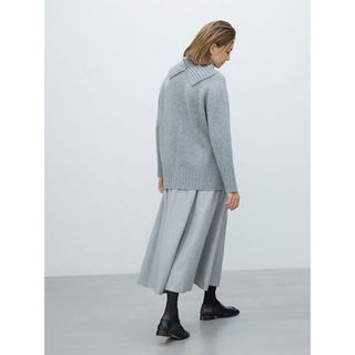 セオリーリュクス(Theory luxe)のtheory luxe 23AW SAXONY ロングフレアスカート(ロングスカート)