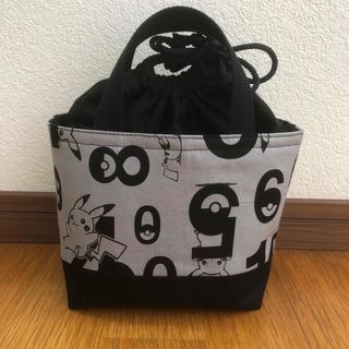 ハンドメイド 保冷保温 お弁当袋 ランチトートバック グレー×黒  ⑱(ランチボックス巾着)