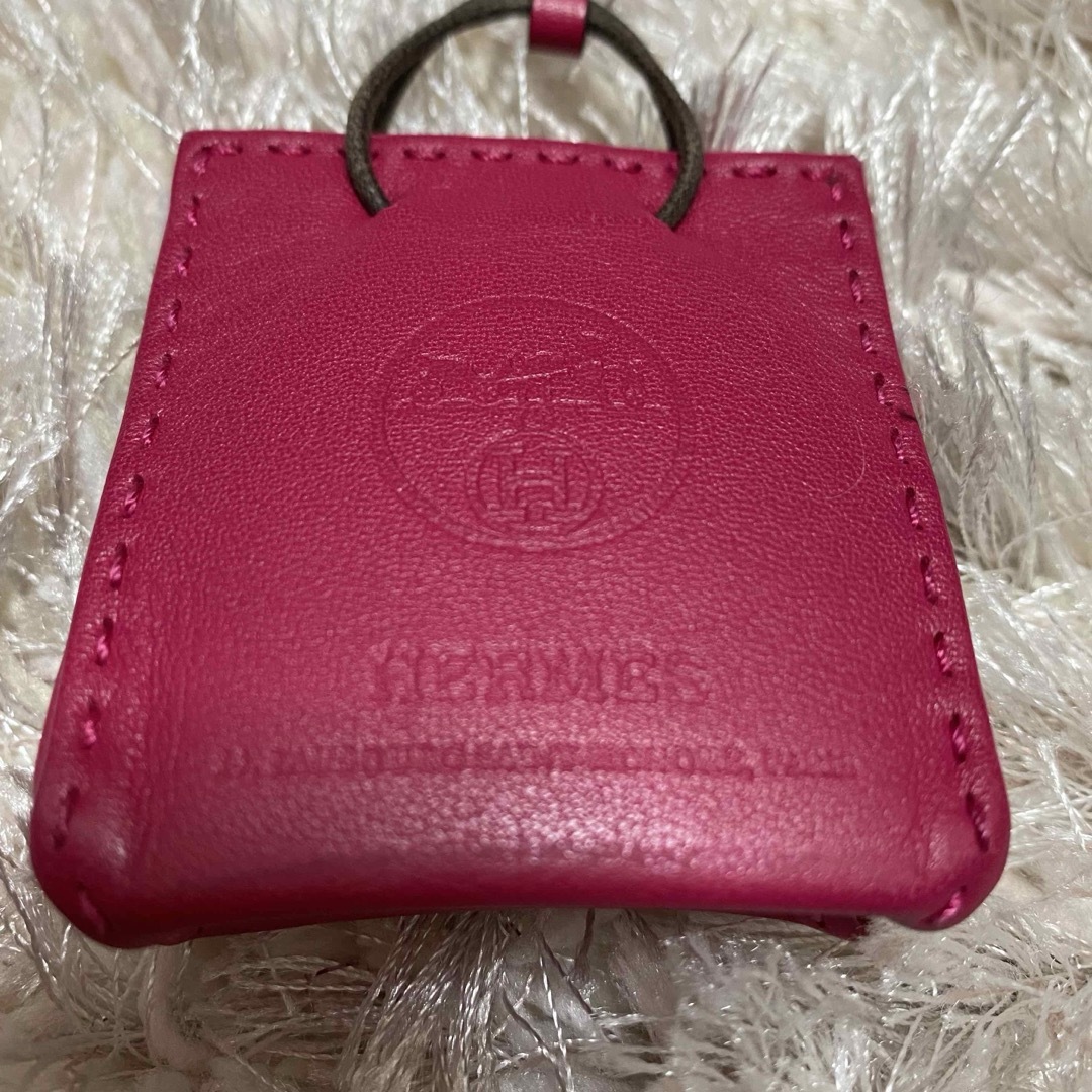 Hermes(エルメス)のエルメスショッパーチャーム レディースのアクセサリー(チャーム)の商品写真