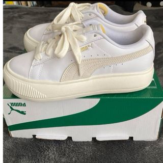 プーマ(PUMA)の新品　プーマスニーカー(スニーカー)