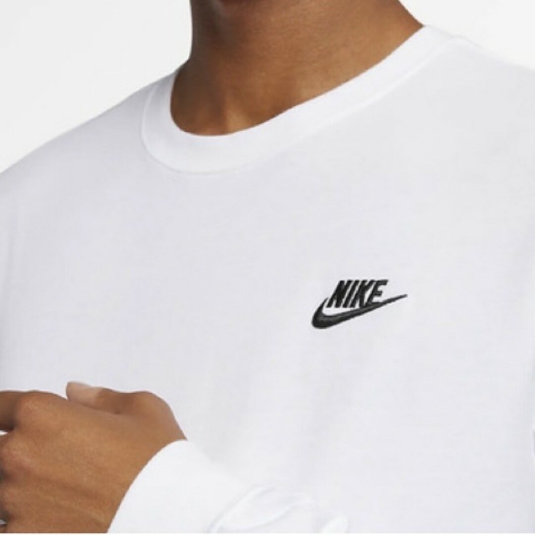 NIKE(ナイキ)の新品未使用 ナイキ ワンポイント ロンT 白 Lサイズ 国内正規品 男女兼用 メンズのトップス(Tシャツ/カットソー(七分/長袖))の商品写真