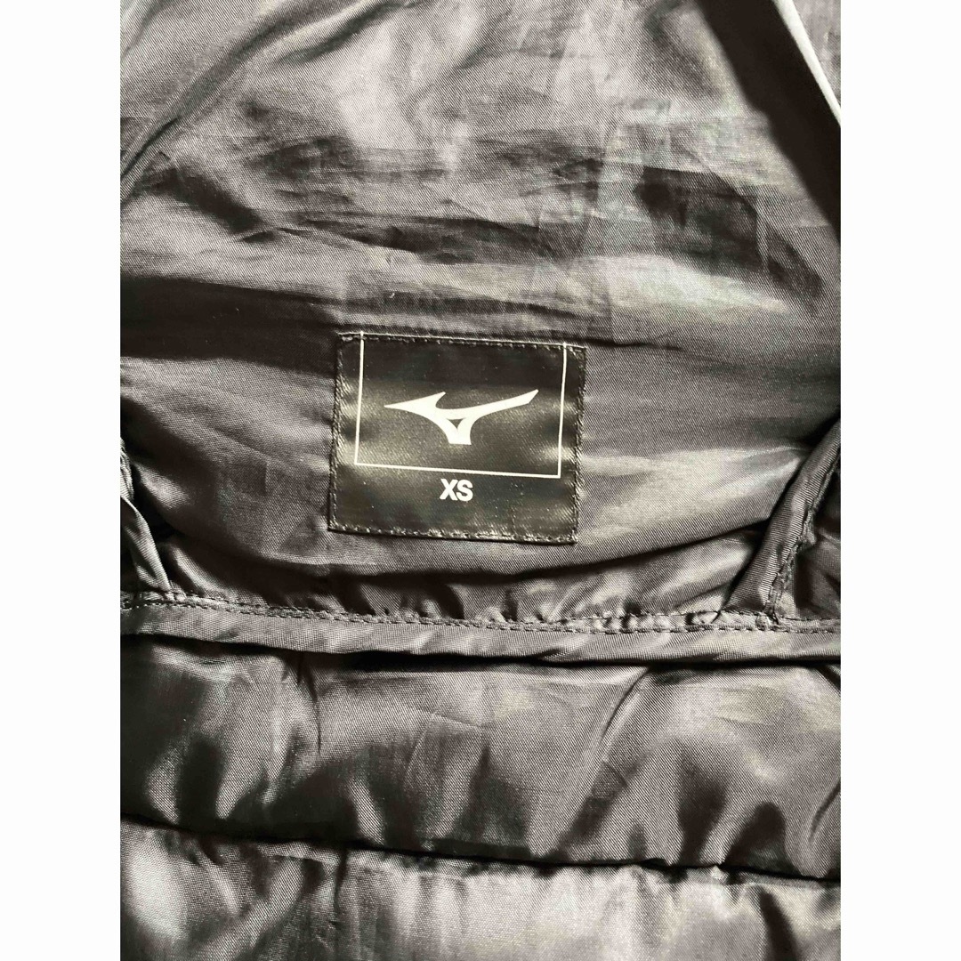 MIZUNO(ミズノ)のミズノ宇野昌磨選手撮影モデル 中綿　ブレスサーモ ダウンジャケット レディースのジャケット/アウター(ダウンジャケット)の商品写真