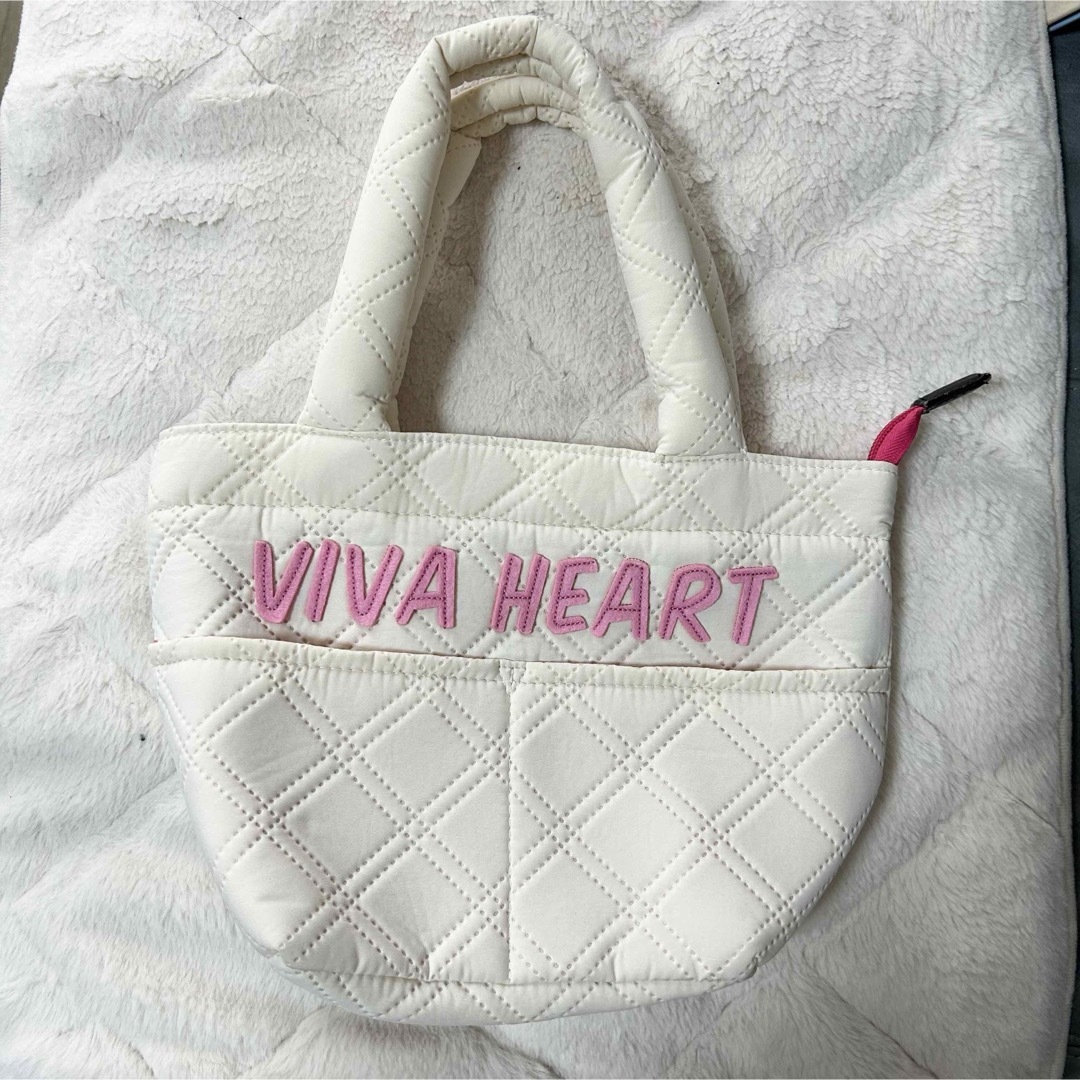 VIVA HEART(ビバハート)の【一度のみ使用】VIVA HEART ビバハート　ゴルフバッグ　レディース スポーツ/アウトドアのゴルフ(バッグ)の商品写真