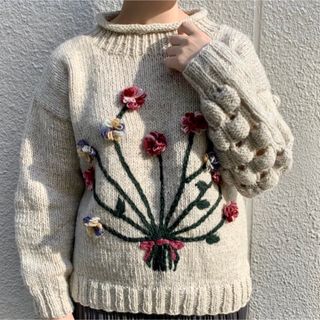 未使用タグ付♪極美品♪ アトリエドゥサボン ハンドニット 刺繍 グレー 花