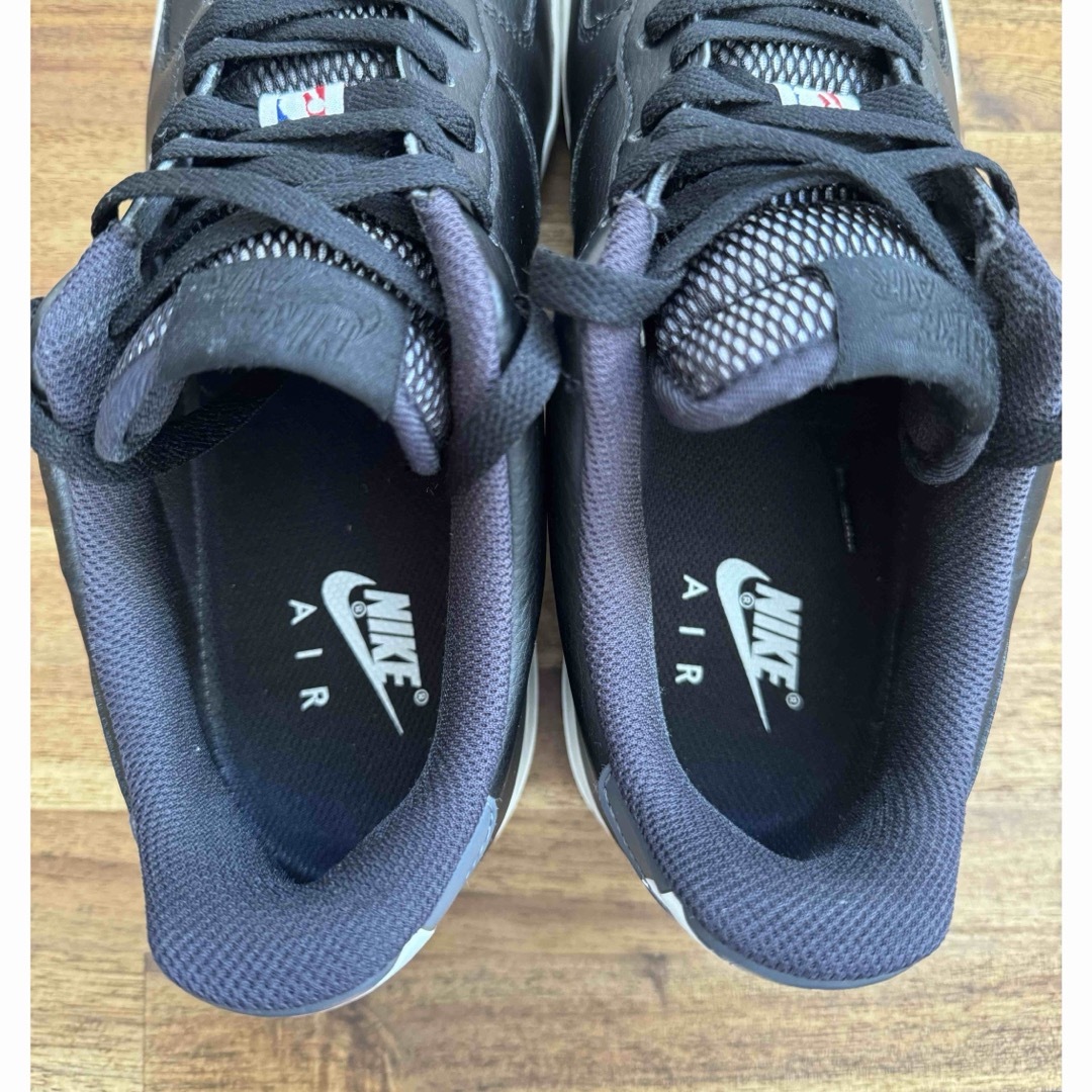 NIKE(ナイキ)のNike Air Force 1 Low 07 NBA Black Silver メンズの靴/シューズ(スニーカー)の商品写真