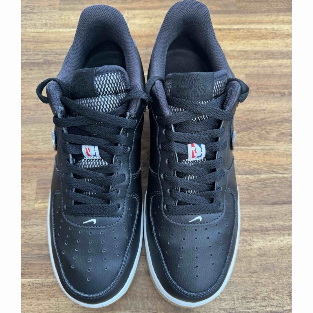 NIKE(ナイキ)のNike Air Force 1 Low 07 NBA Black Silver メンズの靴/シューズ(スニーカー)の商品写真