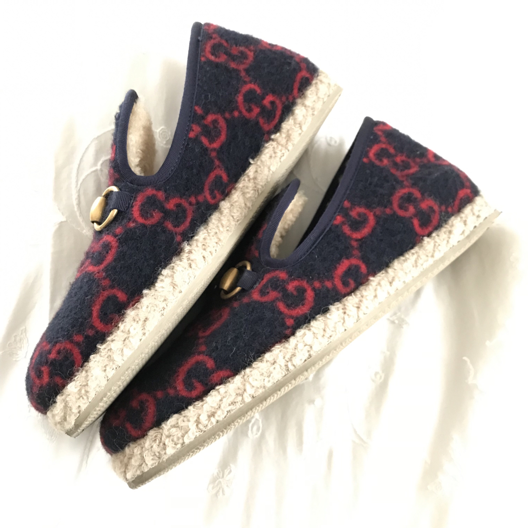 Gucci(グッチ)のグッチ GG　ウールシューズ ホースビット ムートン ボア　エスパドリーユ  レディースの靴/シューズ(スリッポン/モカシン)の商品写真