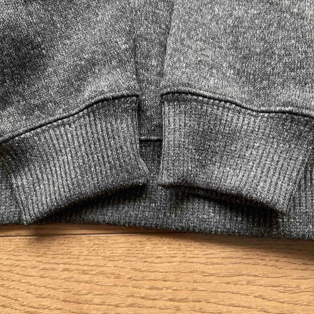 GU(ジーユー)の 【GU】ジーユー ニット セーター トレーナー 長袖 S美品 グレー  メンズのトップス(ニット/セーター)の商品写真