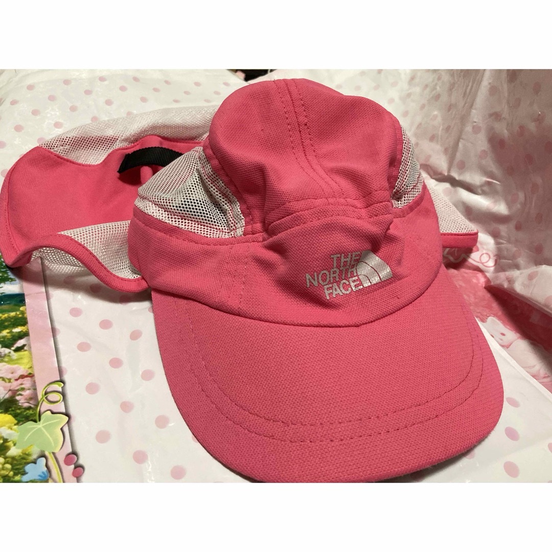 日除けつき帽子　ピンク キッズ/ベビー/マタニティのこども用ファッション小物(帽子)の商品写真