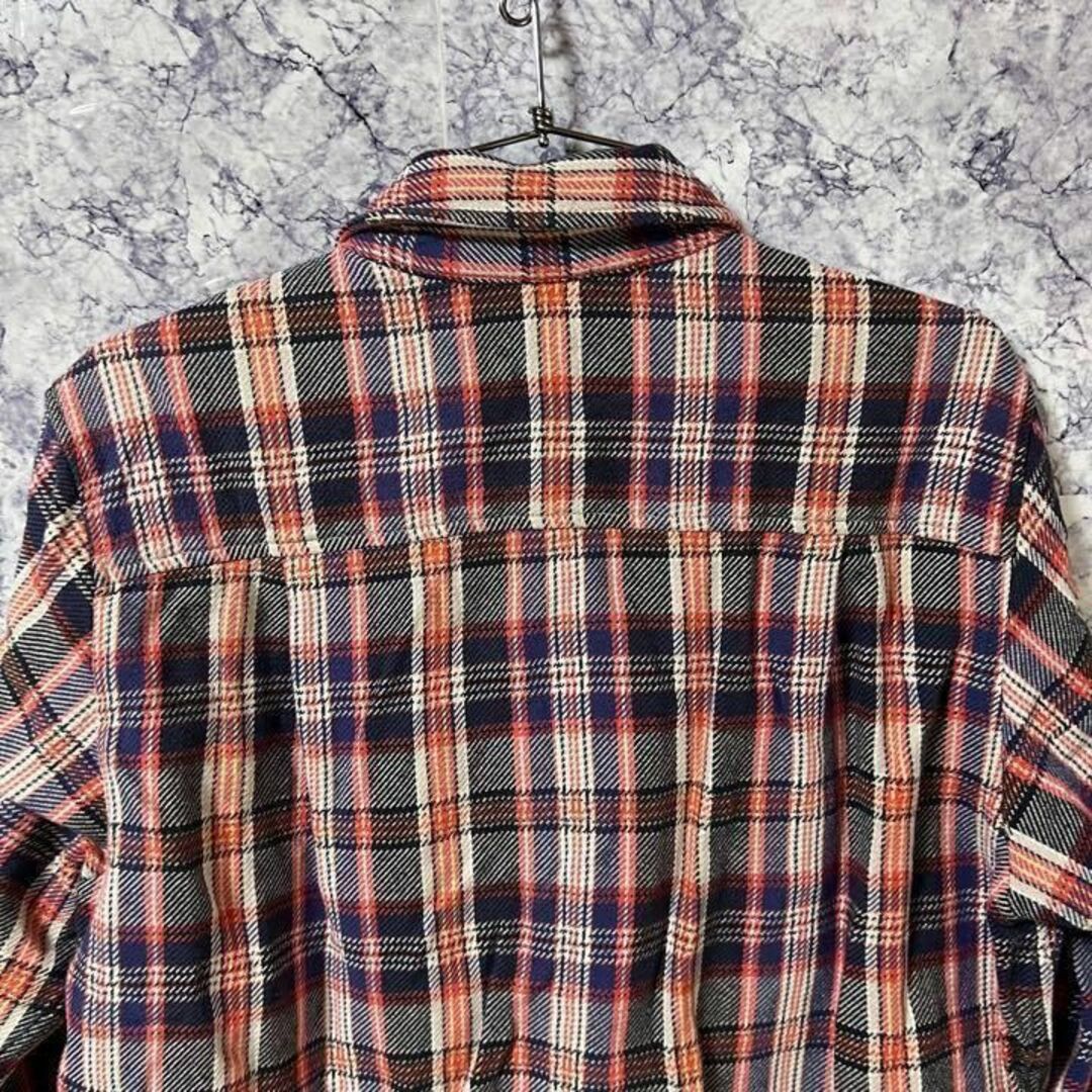 AIGLE(エーグル)のAIGLE エーグル　ネルシャツ　チェック　長袖　Lサイズ　レッド　ネイビー メンズのトップス(シャツ)の商品写真