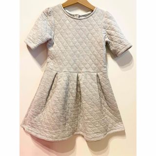 プチバトー(PETIT BATEAU)のプチバトー キルトワンピース　6ans 114cm(ワンピース)