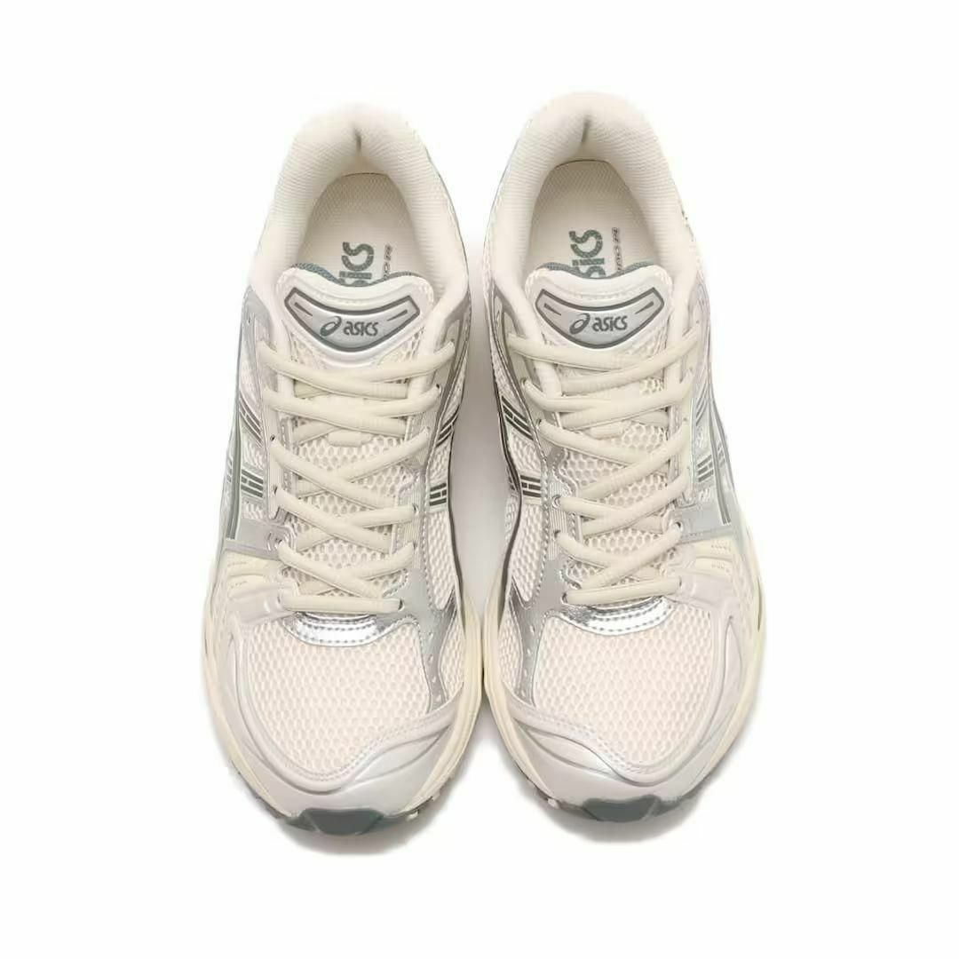 asics(アシックス)のゲルカヤノ 新品 gel kayano oyster cream 27 箱付き メンズの靴/シューズ(スニーカー)の商品写真