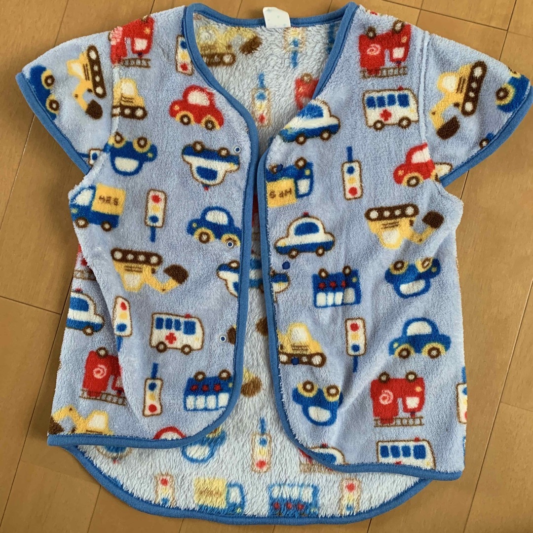 西松屋(ニシマツヤ)のスリーパー キッズ/ベビー/マタニティのキッズ服男の子用(90cm~)(カーディガン)の商品写真