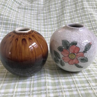 小型花瓶２個セット 陶器 陶芸 骨董品 インテリア(花瓶)