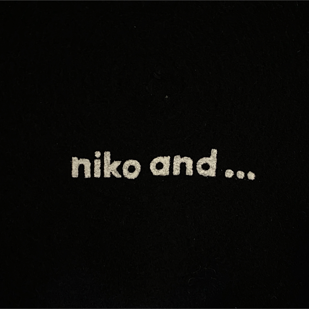 niko and...(ニコアンド)のniko and… ニコアンド オリジナルカラー ベレー帽 ブラック レディースの帽子(ハンチング/ベレー帽)の商品写真