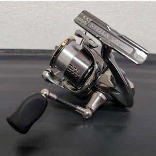 シマノ(SHIMANO)のシマノ18ステラC2000S ZPIファンネル付属(リール)